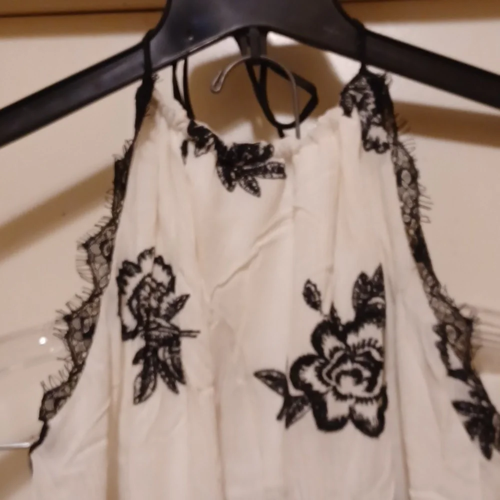 NWT - Haute Nites Black & White Sleeveless Floral Halter Sundress - Size Large - Picture 3 of 8